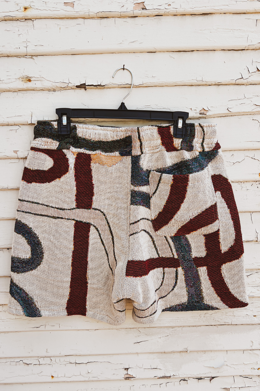 TANGLED JACQUARD WOVEN SHORTS
