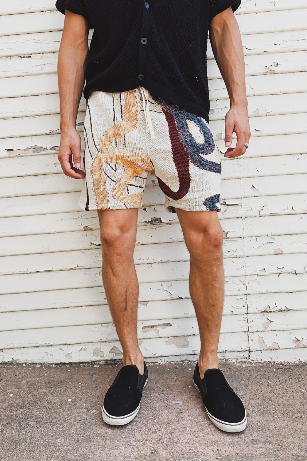TANGLED JACQUARD WOVEN SHORTS