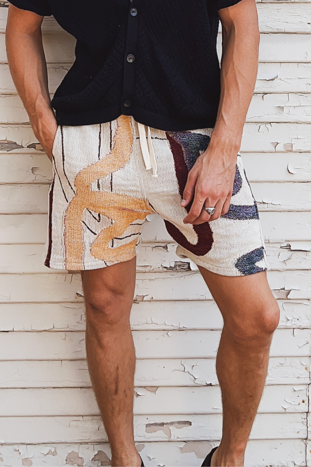 TANGLED JACQUARD WOVEN SHORTS