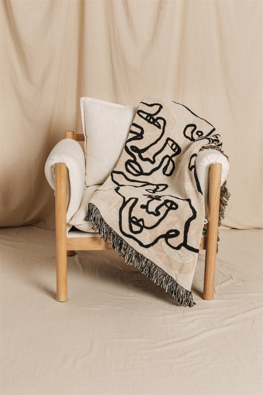 LA CARA BEIGE Woven Throw Blanket