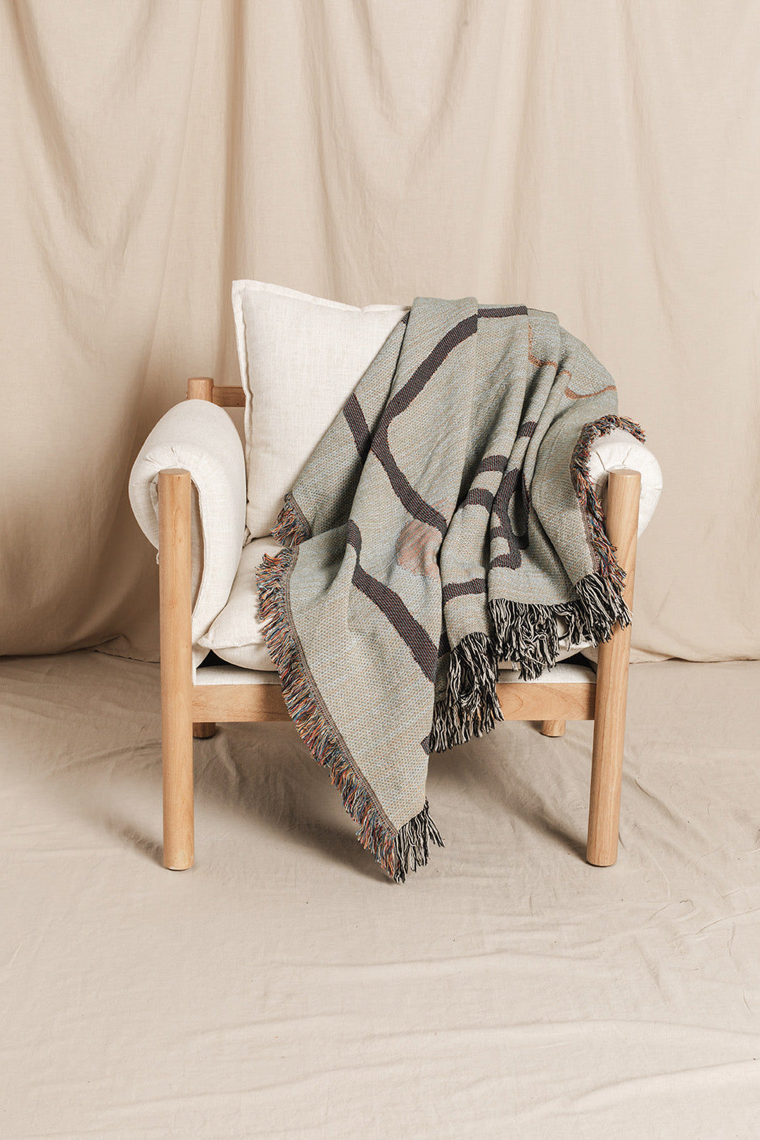 SOUTHWESTERN Woven Throw Blanket