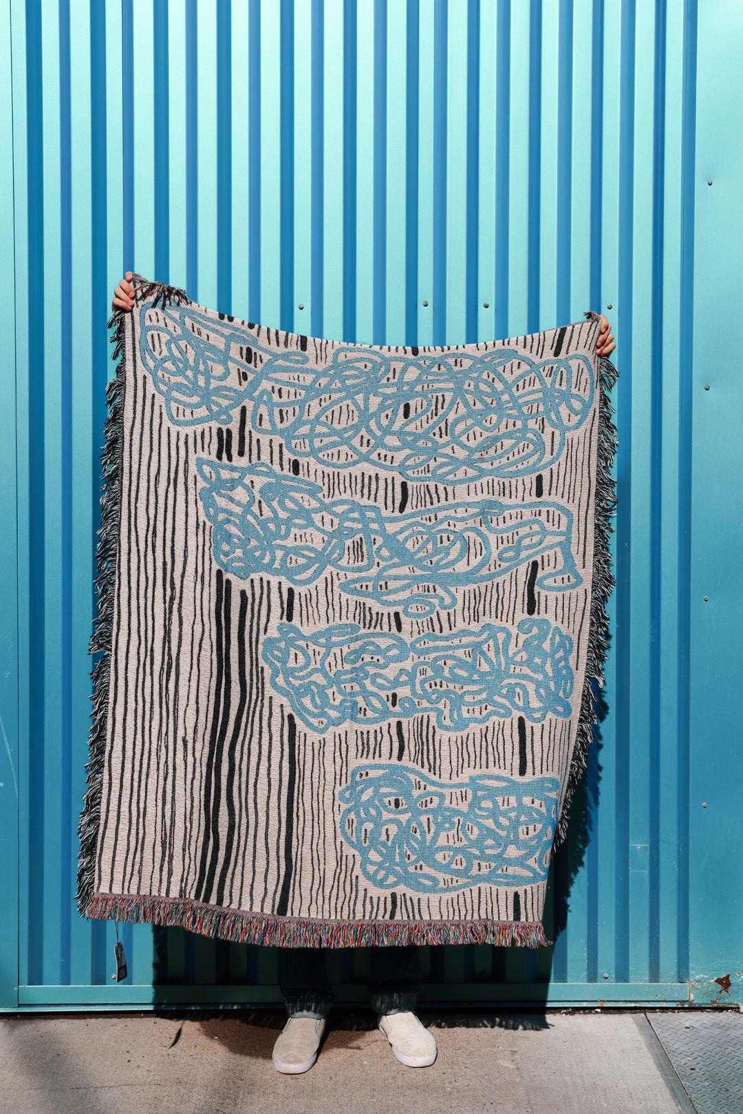 SCRIBBLES Woven Throw Blanket