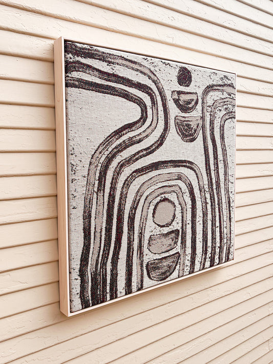 MONOLITHE Framed Woven